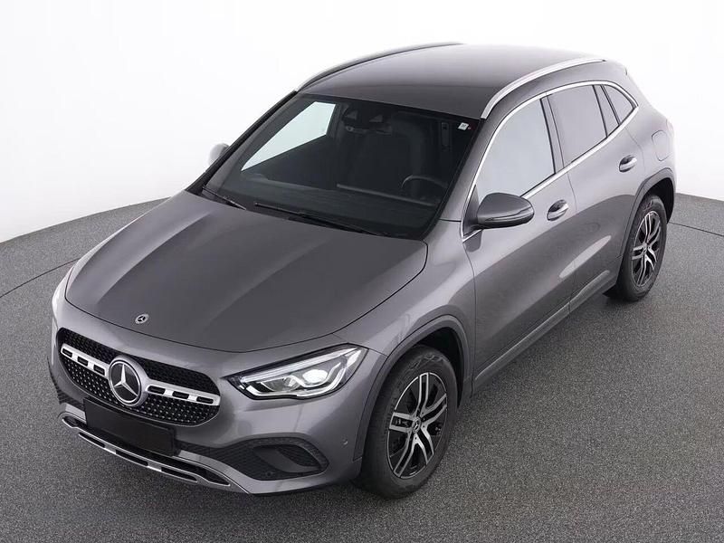 Cinza Usado 2022 Mercedes GLA250 Progressive SUV | € 36.900 (Preço justo) - Imagem 1/4