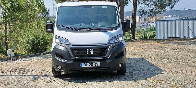 Usado Fiat Ducato 120 HP (88 kW) 2024 Branco Van