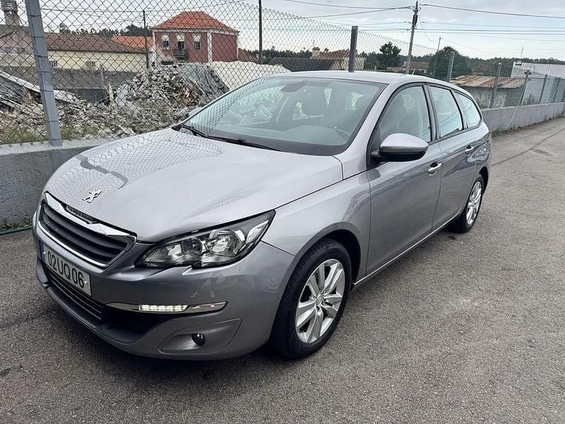 Usado 2015 Peugeot 308 Sedan | € 5.750 (Bom preço) - Imagem 1/4
