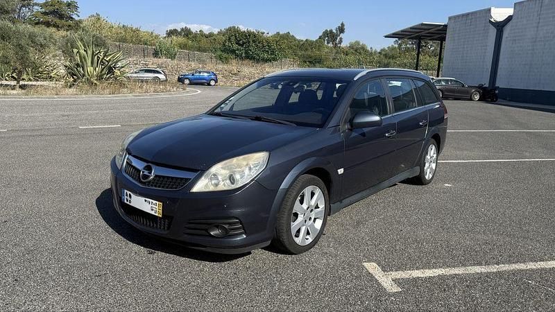 Usado 2007 Opel Vectra Sedan | € 2.700 (Super Preço) - Imagem 1/4