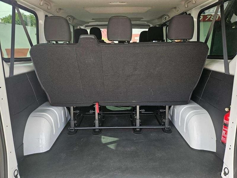 Usado Opel Vivaro S 120 HP (88 kW) 2019 Branco Monovolume