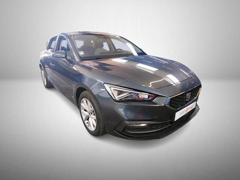 Cinza Usado 2021 Seat Leon Style | € 15.490 (Preço justo) - Imagem 1/4