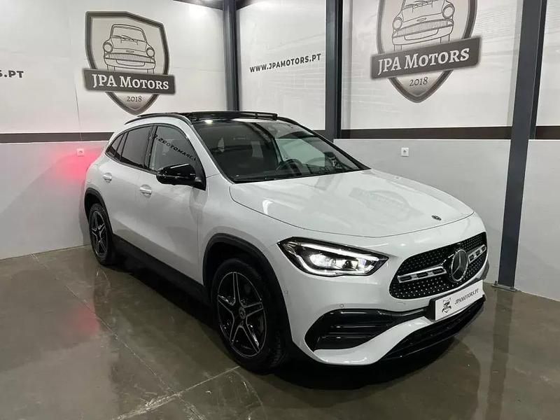 Branco Usado 2022 Mercedes GLA250 AMG line SUV | € 42.900 (Preço justo) - Imagem 1/4
