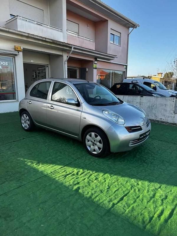 Usado Nissan Micra 80 HP (58 kW) 2004 Cinzento Citadino
