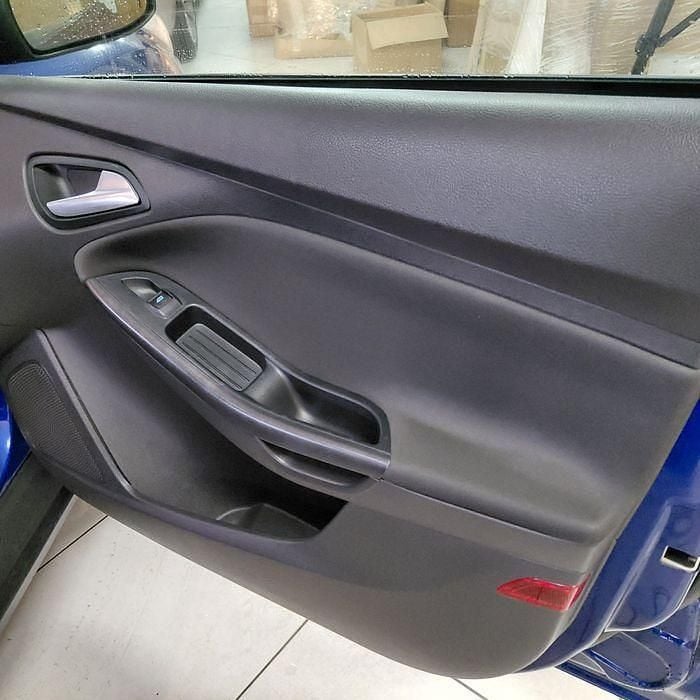 Usado Ford Focus 100 HP (73 kW) 2016 Sedan