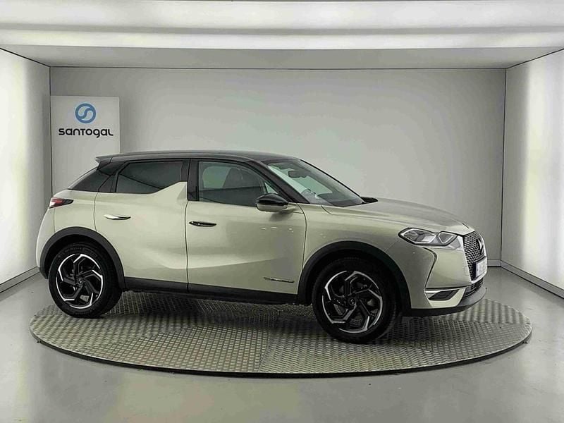 Cinzento Usado 2022 DS Automobiles DS3 Crossback E-Tense SUV | € 23.490 (Caro) - Imagem 1/4