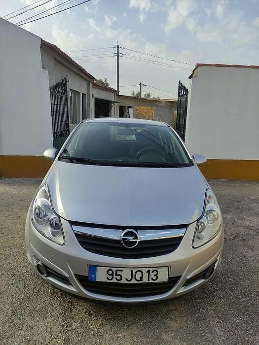Usado 2010 Opel Corsa Enjoy Sedan | € 5.750 (Preço justo) - Imagem 1/4