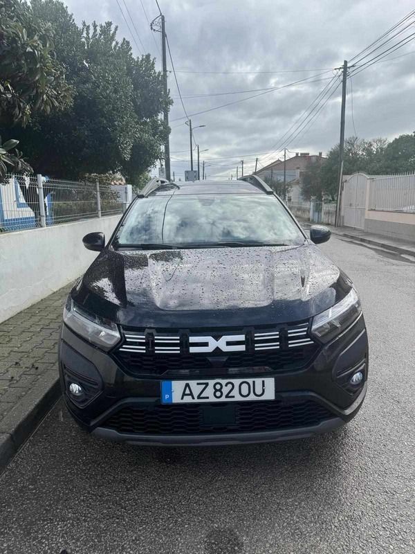 Preto Usado 2023 Dacia Jogger Carrinha | € 15.000 (Super Preço) - Imagem 1/2