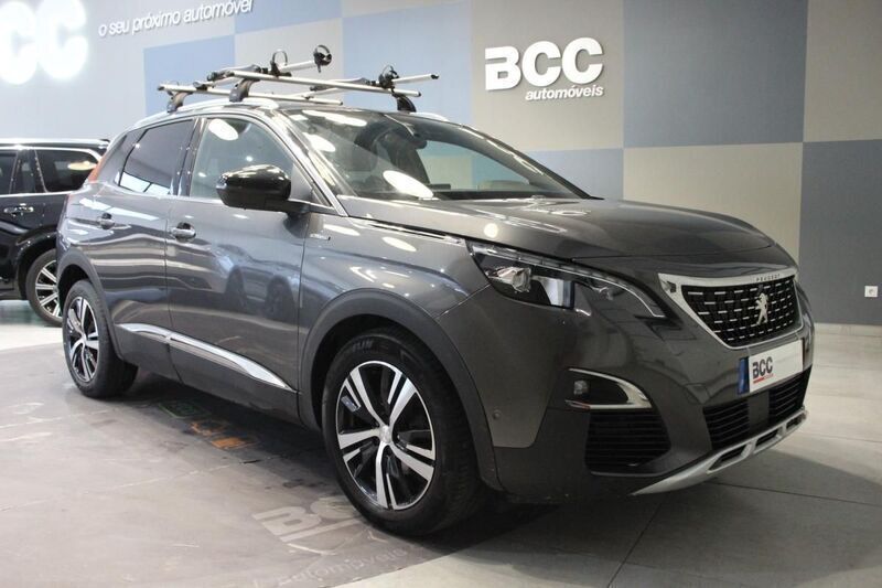 Cinzento Usado 2019 Peugeot 3008 | € 21.990 (Caro) - Imagem 1/4
