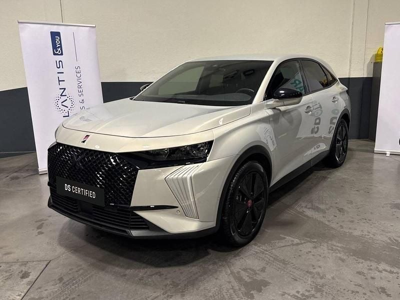 Cinza Usado 2024 DS Automobiles DS7 Crossback Performance SUV | € 34.900 - Imagem 1/4