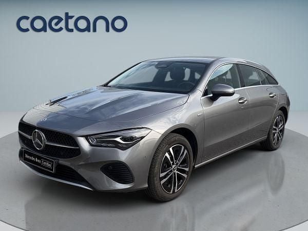 Usado Mercedes CLA250 Shooting Brake 218 HP (160 kW) 2025 Cinza Carrinha