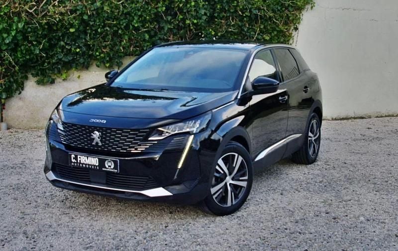 Preto Usado 2022 Peugeot 3008 Allure SUV | € 24.500 (Bom preço) - Imagem 1/4