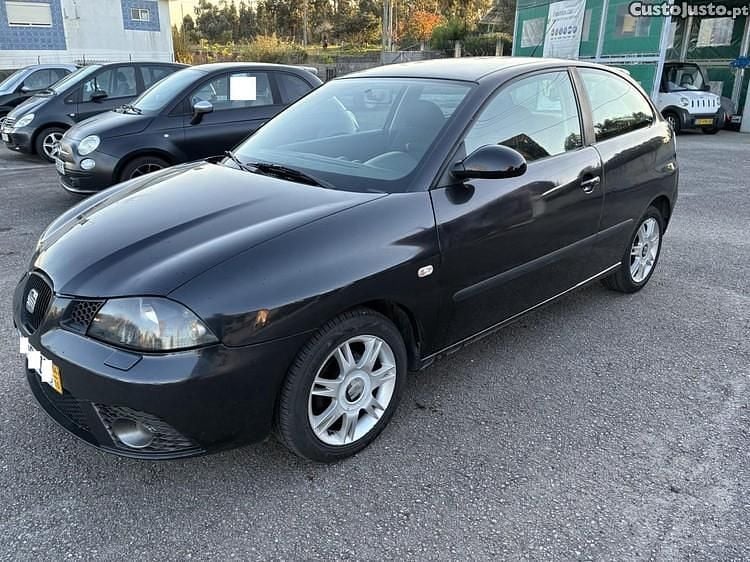 Usado Seat Ibiza Reference 75 HP (55 kW) 2004 Preto Citadino