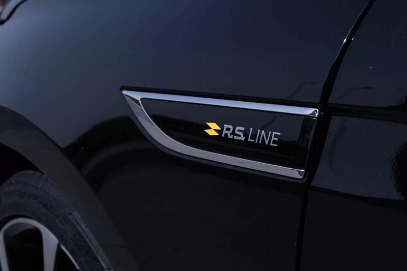 Usado Renault Mégane IV R.S. 115 HP (84 kW) 2021 Preto Citadino