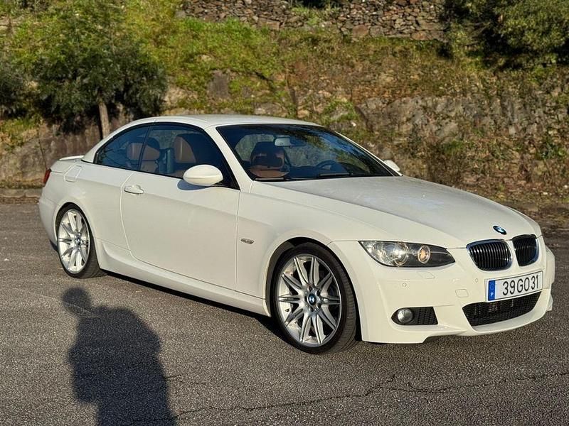 Usado BMW 320 177 HP (130 kW) 2008 Cabrios