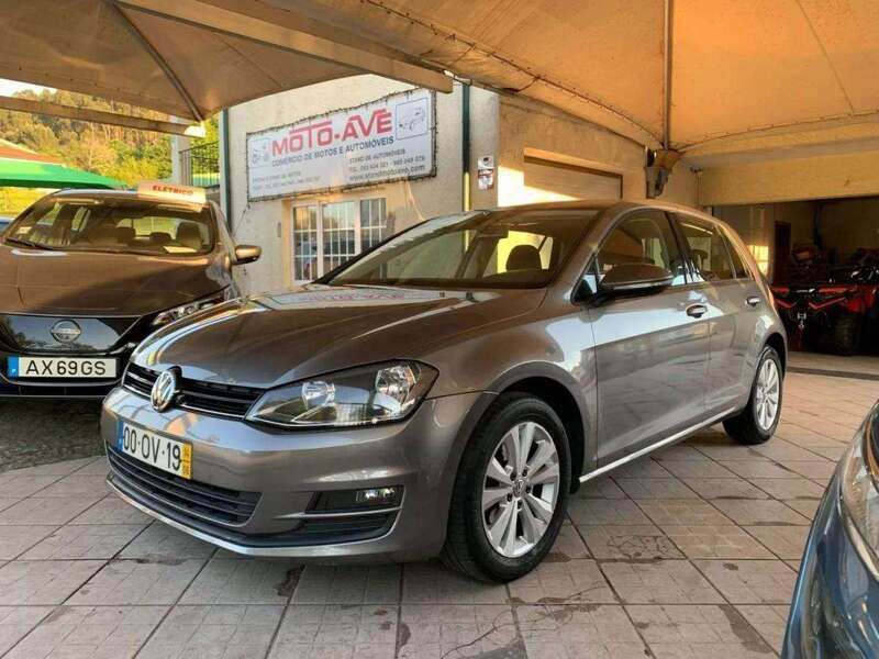 Cinzento Usado 2014 VW Golf VII Trendline Citadino | € 12.450 (Preço justo) - Imagem 1/4