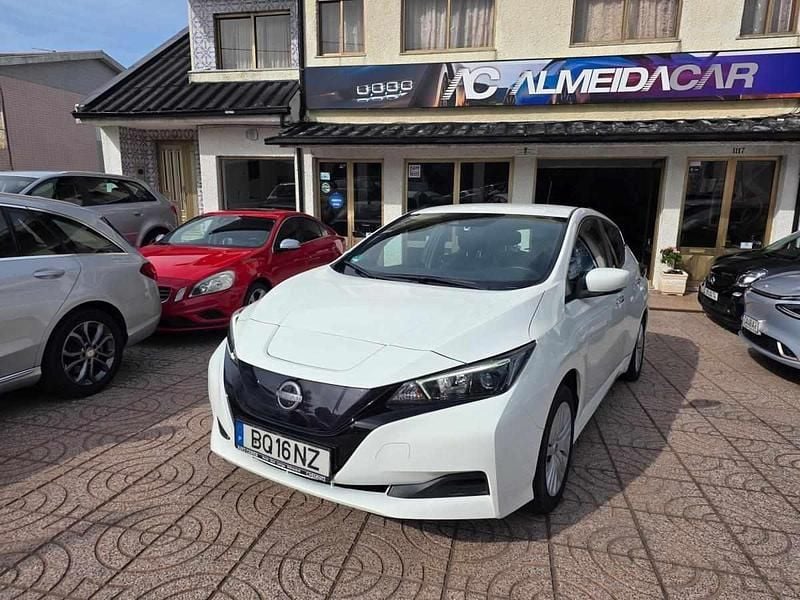 Usado Nissan Leaf 110 kW (150 HP) 2022 Branco Citadino