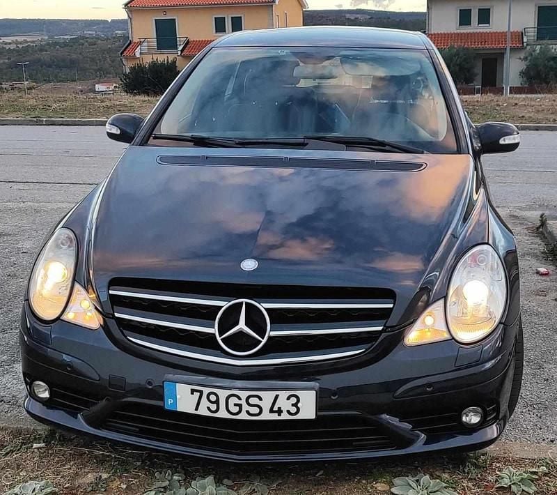 Preto Usado 2008 Mercedes 280 Carrinha | € 10.500 - Imagem 1/4