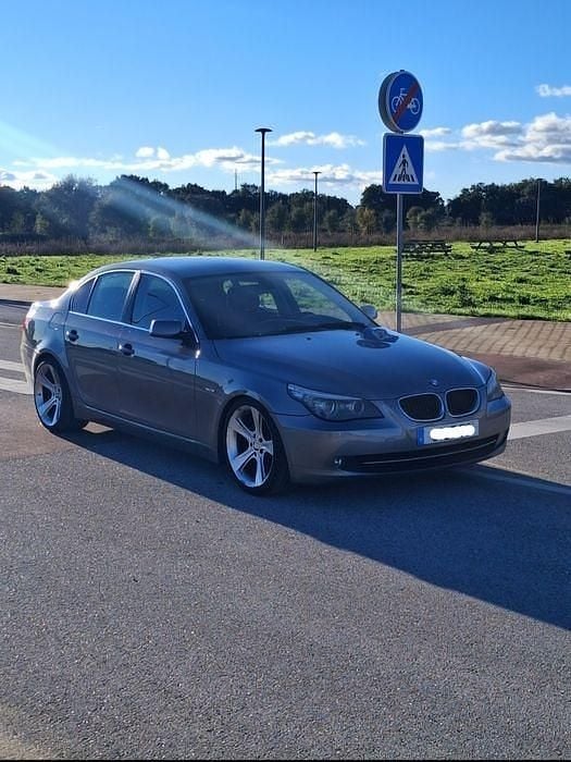 Usado 2007 BMW 520 Sedan | € 7.200 (Preço justo) - Imagem 1/4