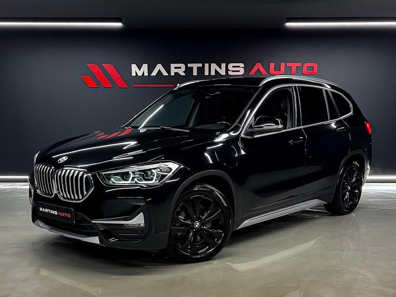 Preto Usado 2021 BMW X1 SUV | € 24.990 - Imagem 1/4