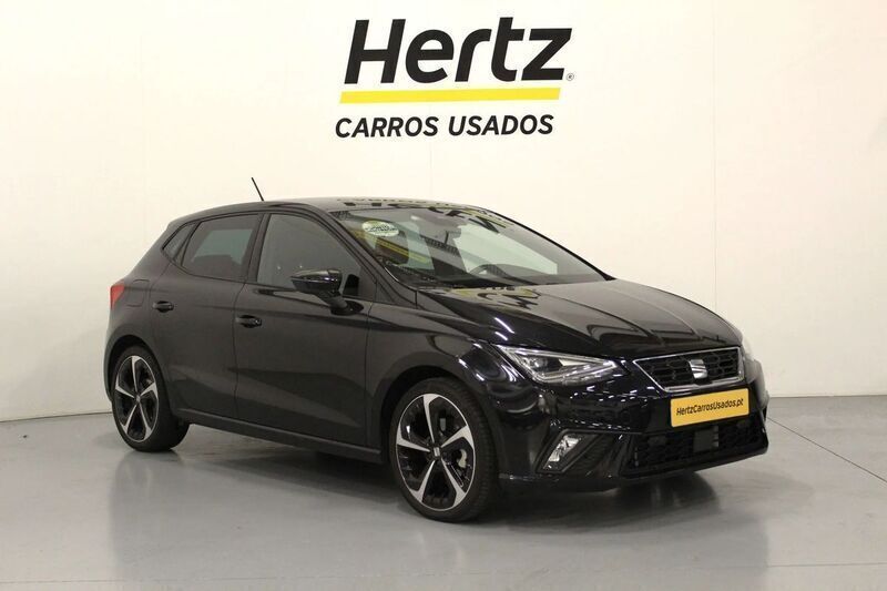 Preto Usado 2023 Seat Ibiza FR | € 16.490 (Preço justo) - Imagem 1/4