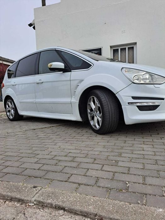 Usado 2012 Ford S-MAX Titanium Monovolume | € 11.990 (Preço justo) - Imagem 1/4