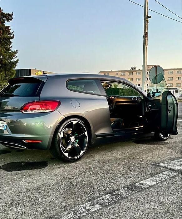 Usado 2012 VW Scirocco Coupé | € 10.500 - Imagem 1/4