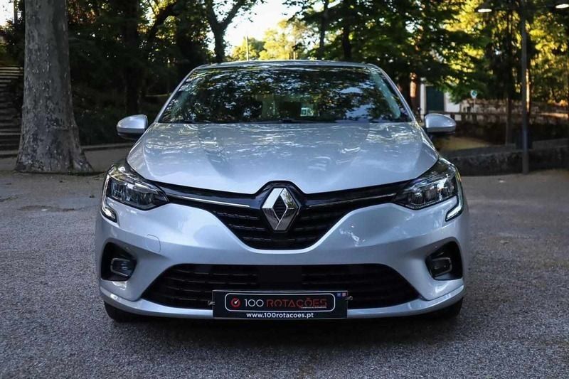 Usado Renault Clio IV 101 HP (74 kW) 2019 Cinzento Citadino