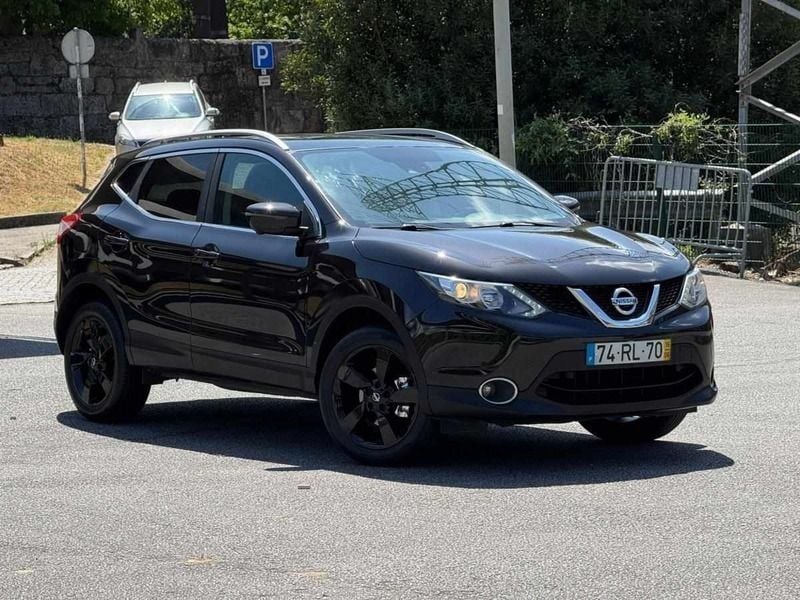 Preto Usado 2016 Nissan Qashqai SUV | € 14.500 (Preço justo) - Imagem 1/4