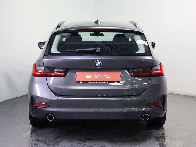 Usado BMW 318 150 HP (110 kW) 2022 Cinza Carrinha