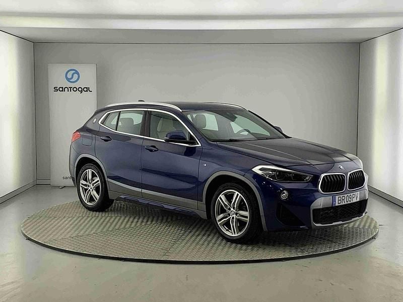 Azul Usado 2019 BMW 218 M Sport SUV | € 27.990 - Imagem 1/4