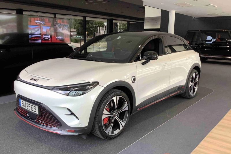 Branco Novo 2025 Smart #3 Brabus SUV | € 49.400 - Imagem 1/4