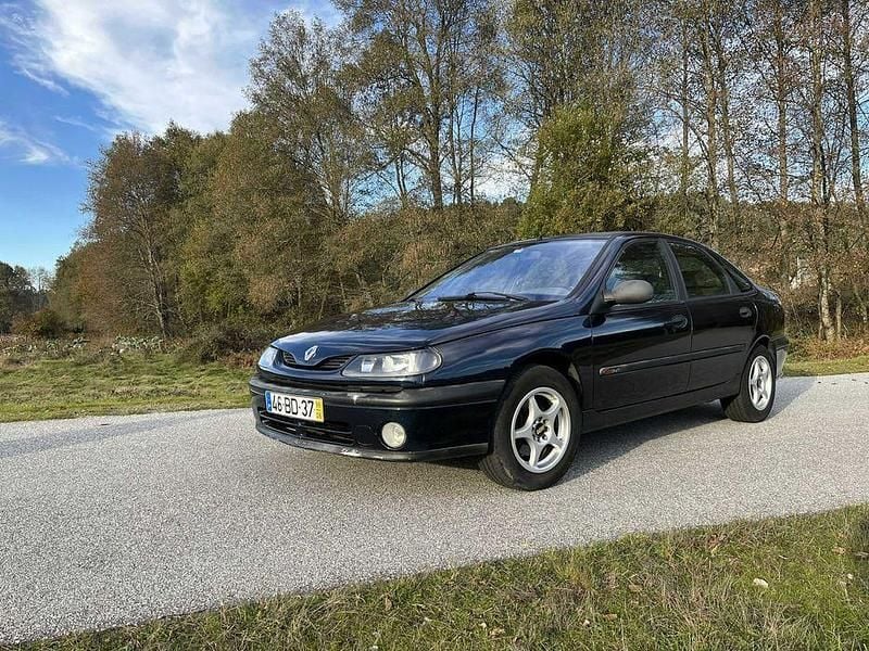 Usado Renault Laguna 98 HP (72 kW) 1998