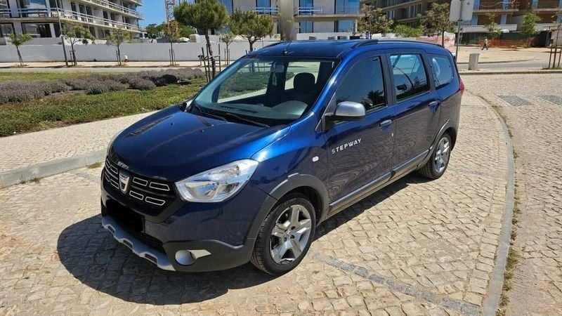 Azul Usado 2019 Dacia Lodgy Monovolume | € 9.500 (Super Preço) - Imagem 1/4