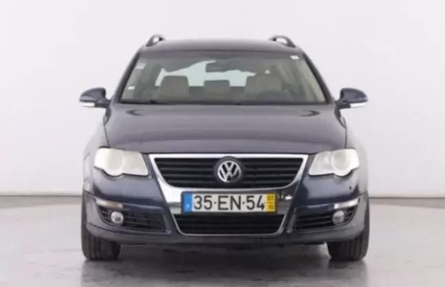 Azul escuro Usado 2007 VW Passat Carrinha | € 3.190 - Imagem 1/4