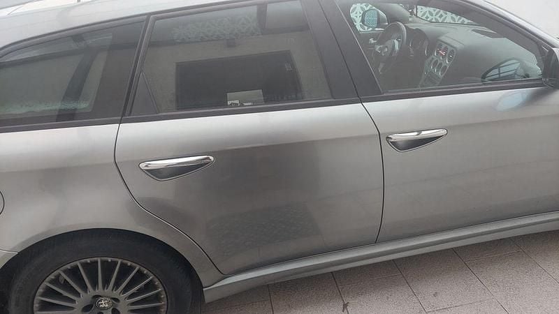 Usado Alfa Romeo 159 150 HP (110 kW) 2008 Carrinha