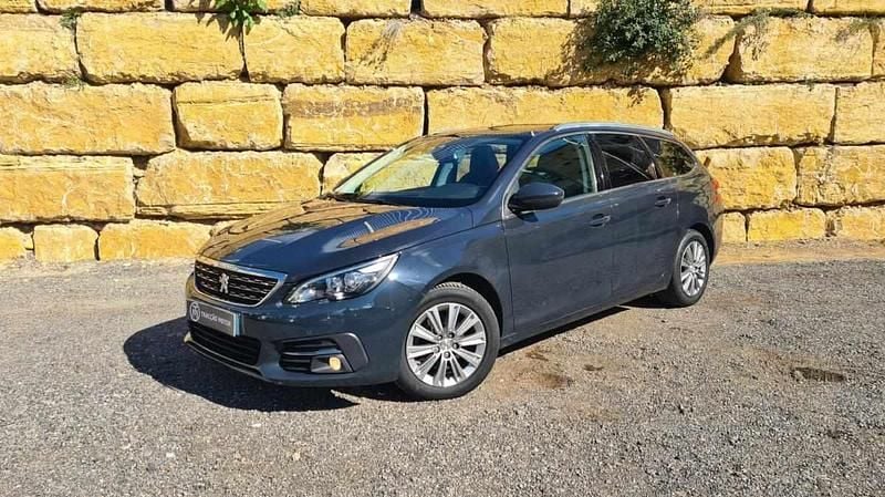 Cinzento Usado 2020 Peugeot 308 SW Carrinha | € 14.950 (Preço justo) - Imagem 1/4