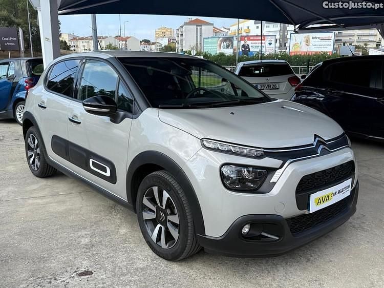 Cinza Usado 2024 Citroën C3 PureTech Citadino | € 16.990 (Preço justo) - Imagem 1/1