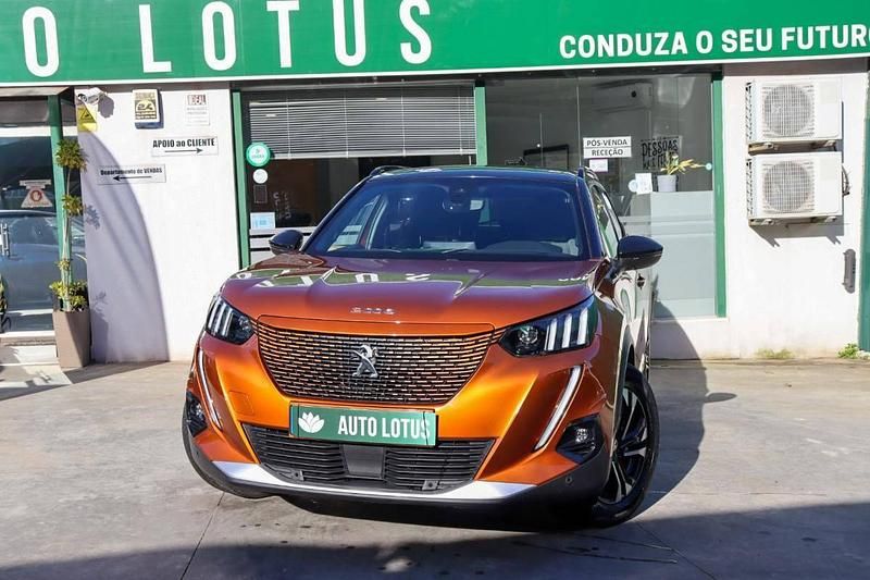 Laranja Usado 2021 Peugeot e-2008 GT SUV | € 21.970 (Preço justo) - Imagem 1/4