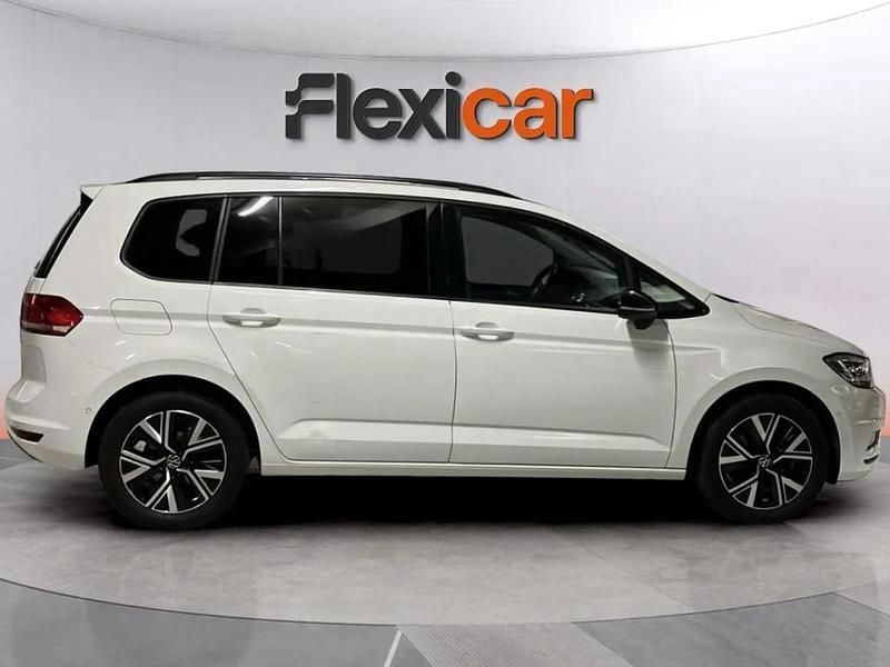 Usado VW Touran R-line 150 HP (110 kW) 2022 Branco Monovolume