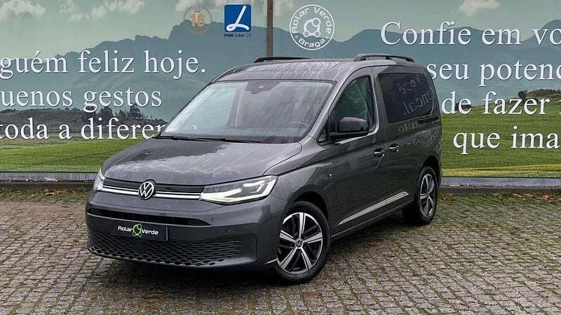 Cinzento Usado 2021 VW Caddy Monovolume | € 32.500 - Imagem 1/4