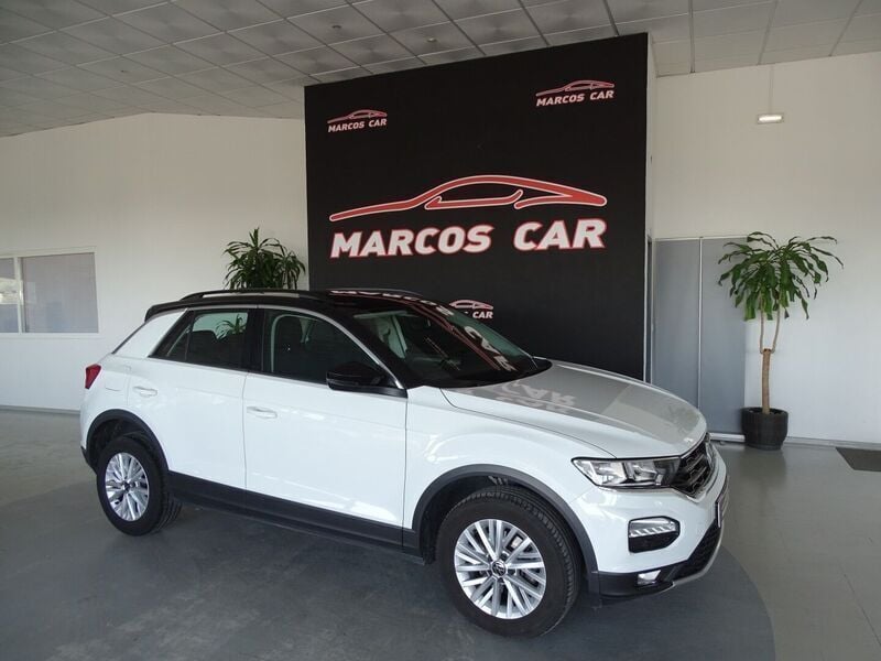 Branco (metalizado) Usado 2021 VW T-Roc Style SUV | € 22.700 (Preço justo) - Imagem 1/4