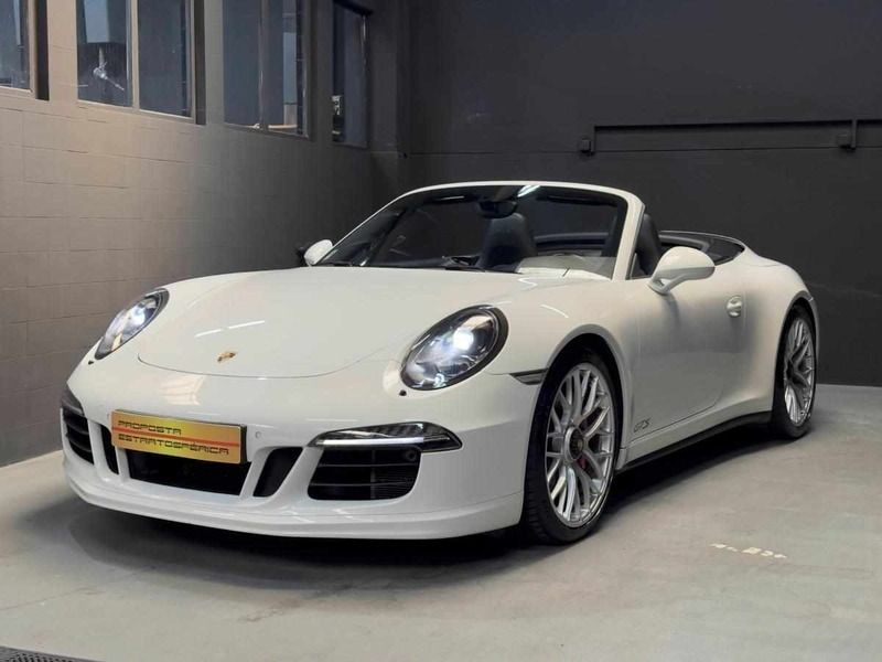 Branco Usado 2015 Porsche 911 Cabrios | € 140.991 - Imagem 1/4