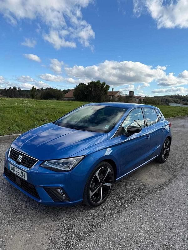 Azul Usado 2022 Seat Ibiza Citadino | € 18.500 (Preço elevado) - Imagem 1/4