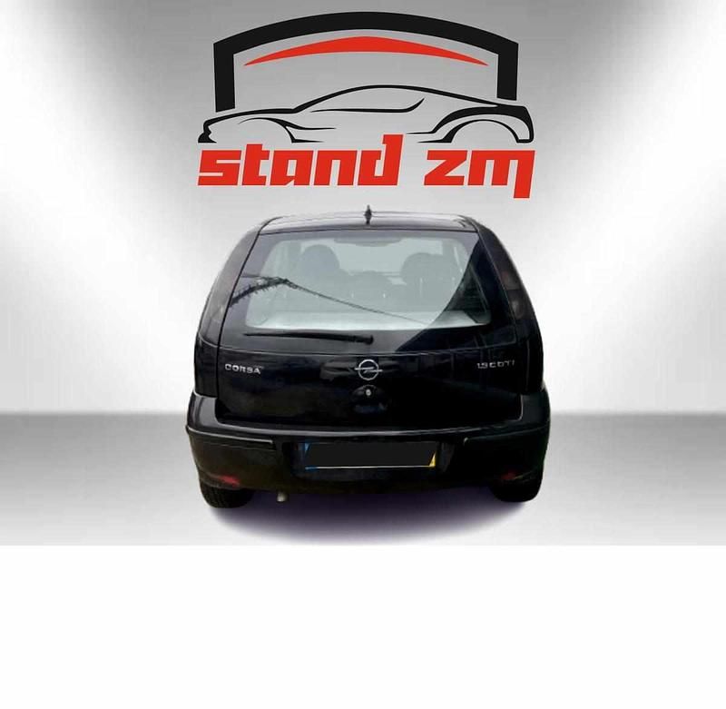 Usado Opel Corsa 69 HP (50 kW) 2006 Preto Citadino