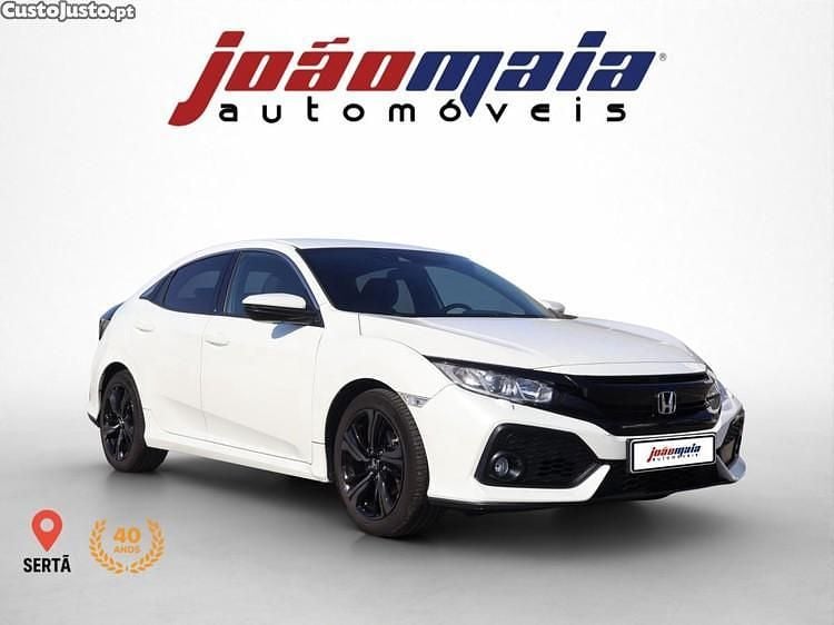 Branco Usado 2017 Honda Civic Elegance Sedan | € 19.800 - Imagem 1/1