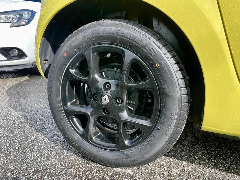 Usado Renault Twingo 70 HP (51 kW) 2015 Outra Citadino