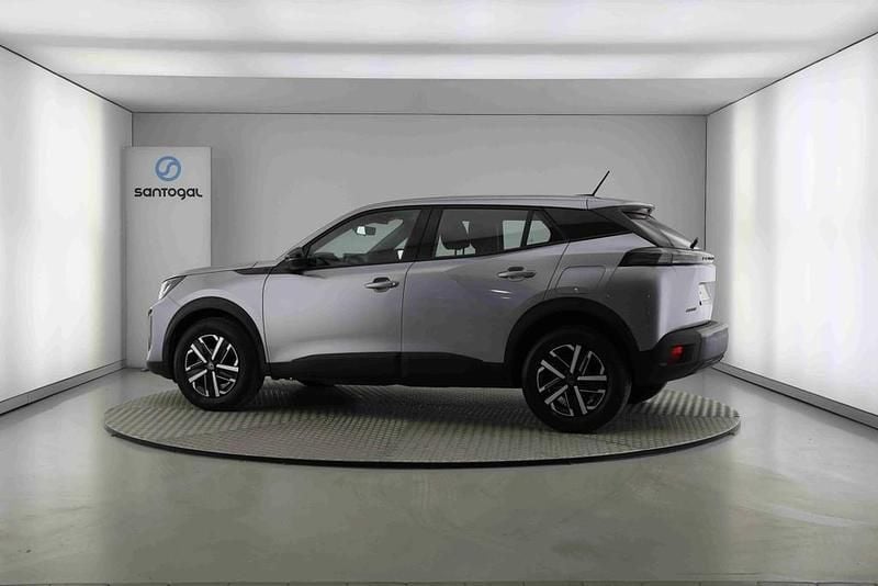Usado Peugeot 2008 Style 102 HP (75 kW) 2025 Cinzento SUV
