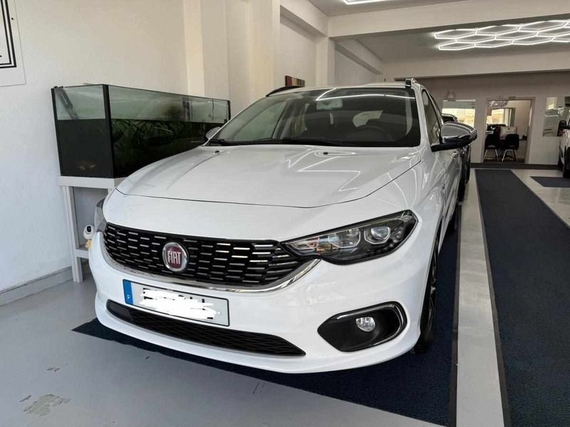 Branco Usado 2019 Fiat Tipo Carrinha | € 17.000 - Imagem 1/4