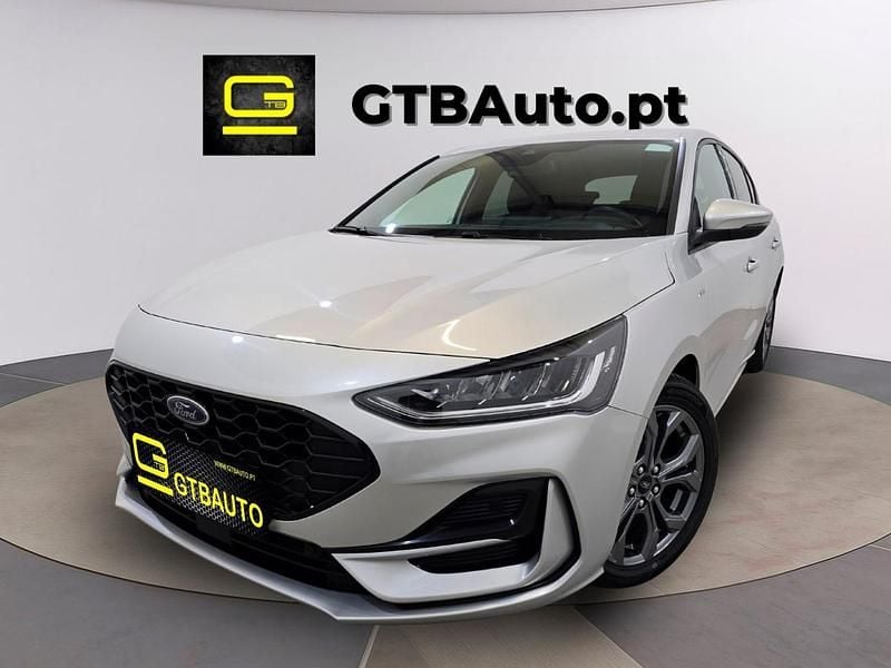 Usado Ford Focus ST-Line 125 HP (91 kW) 2023 Cinza